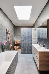 plameco-spanndecken-studio-system-bad-lichtdecke